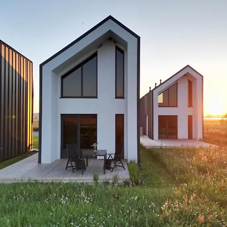 Słowińska łąka * Lokciowe